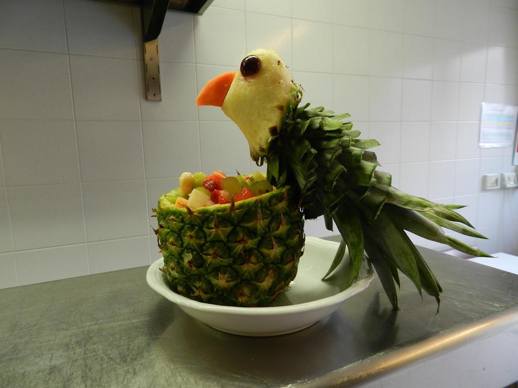 斯特拉阿尔宾纳酒店 莫埃纳 外观 照片